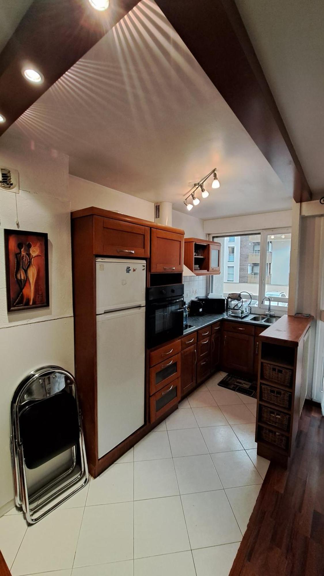 Studio Cosy 33 M² Limite Lyon. Parking Privatif. 布龙 外观 照片