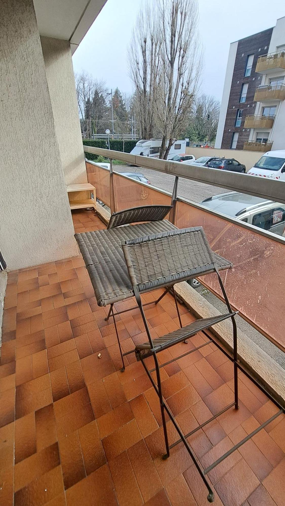 Studio Cosy 33 M² Limite Lyon. Parking Privatif. 布龙 外观 照片